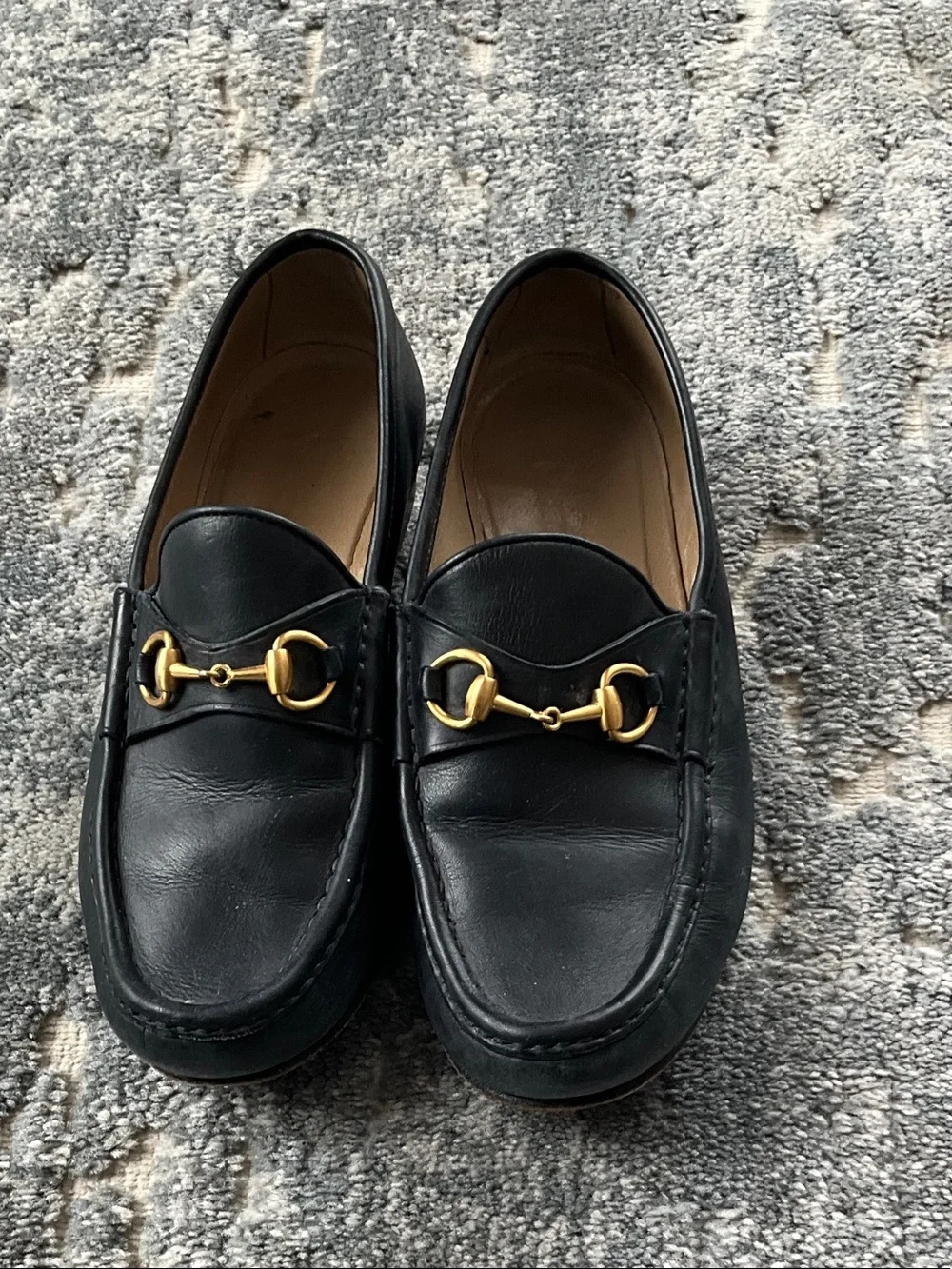 Gucci Navy Leather Loafers with Gold Horsebit - Picture 1 of 4